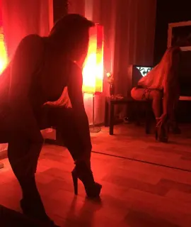 Анкета массажистки Нелли - Фото 1, район МПС, 20 лет, №2415